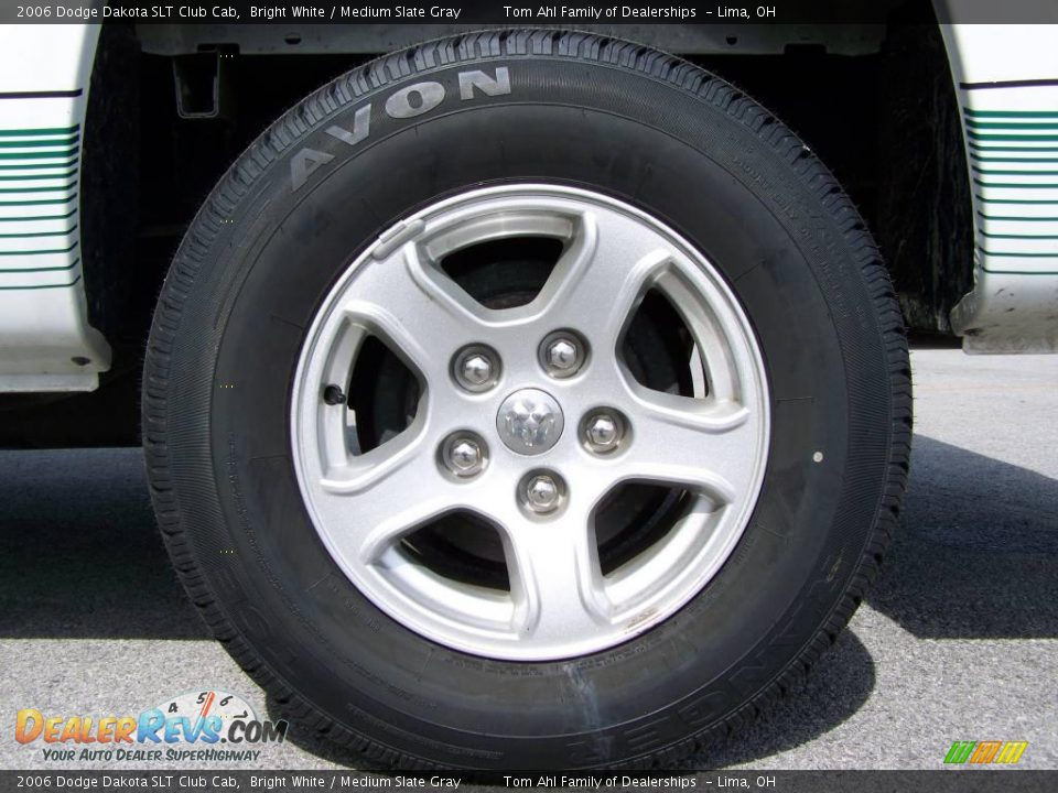 2006 Dodge Dakota SLT Club Cab Bright White / Medium Slate Gray Photo #8