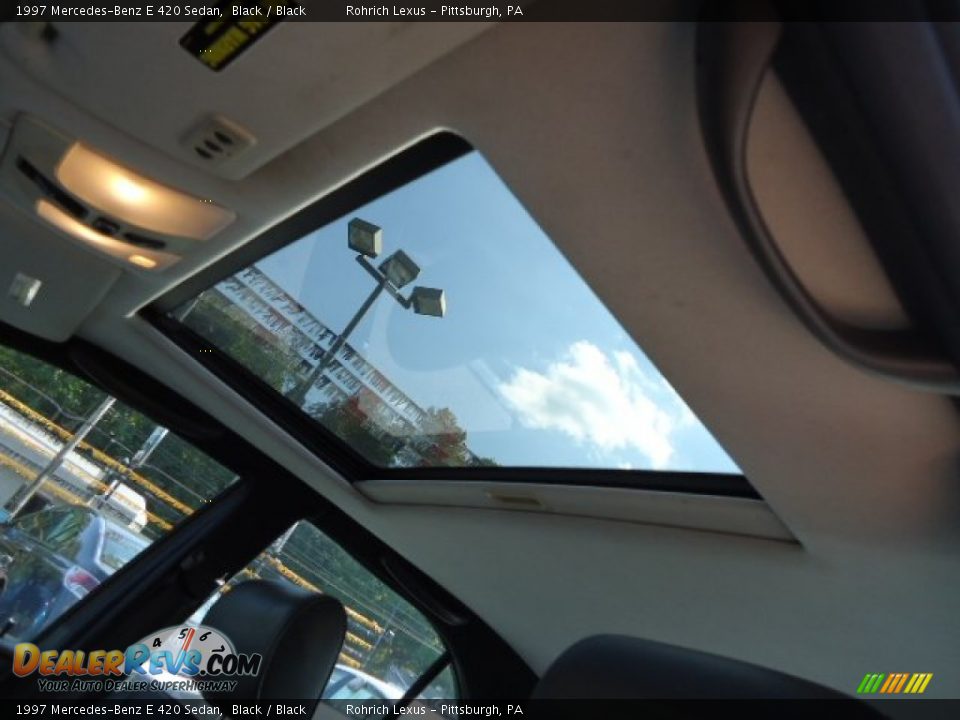 1997 Mercedes-Benz E 420 Sedan Black / Black Photo #7