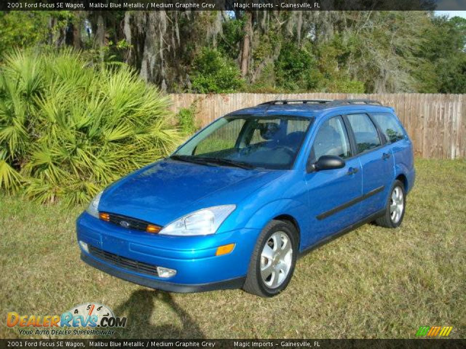 2001 Ford Focus SE Wagon Malibu Blue Metallic / Medium Graphite Grey Photo #1