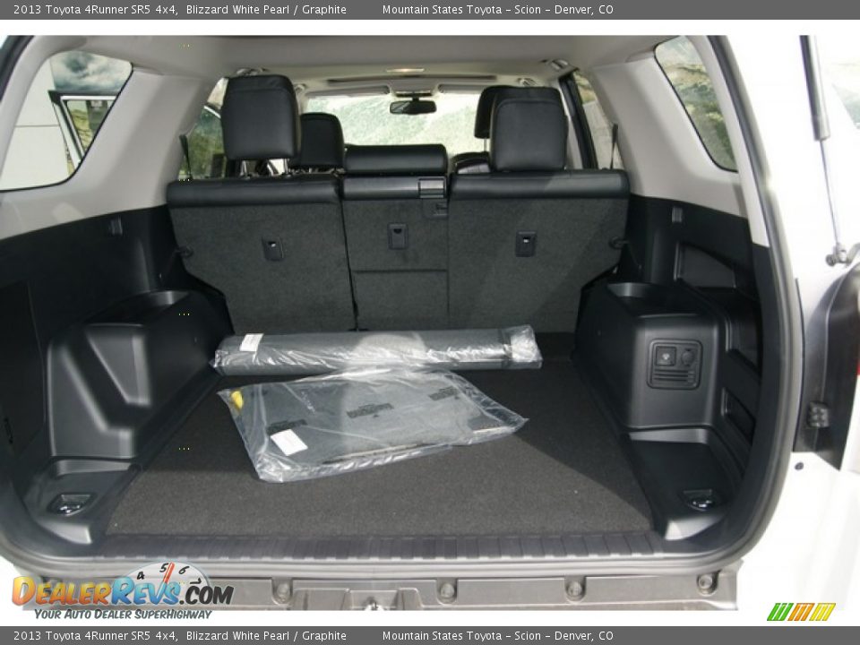 2013 Toyota 4Runner SR5 4x4 Blizzard White Pearl / Graphite Photo #8