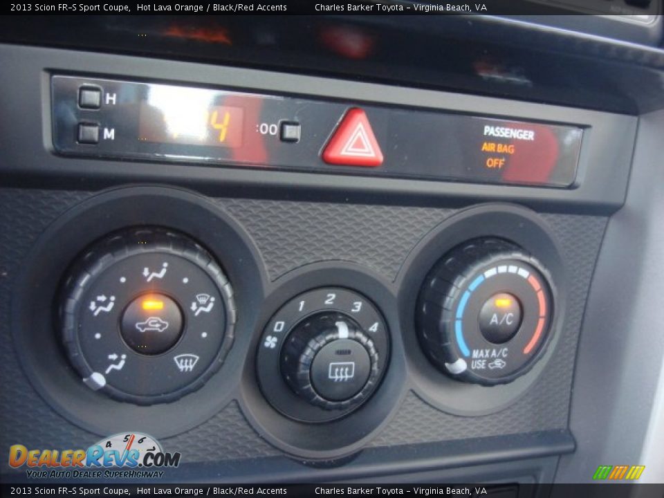 Controls of 2013 Scion FR-S Sport Coupe Photo #24