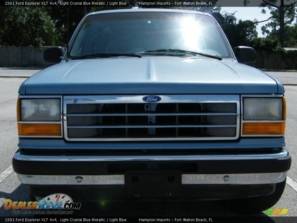 1991 Ford Explorer XLT 4x4 Light Crystal Blue Metallic / Light Blue Photo #17