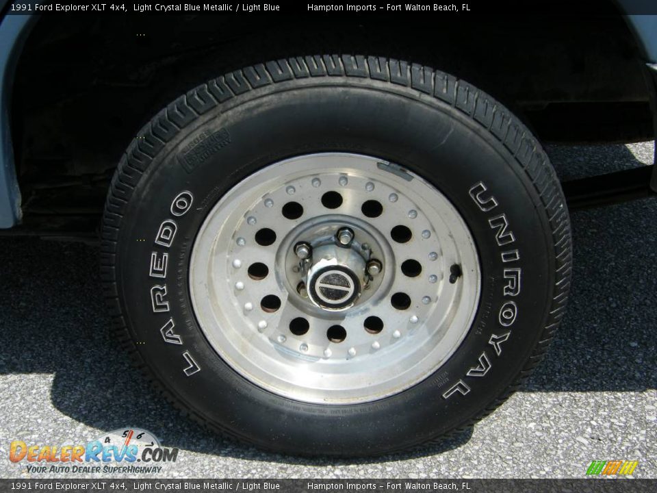 1991 Ford Explorer XLT 4x4 Light Crystal Blue Metallic / Light Blue Photo #20