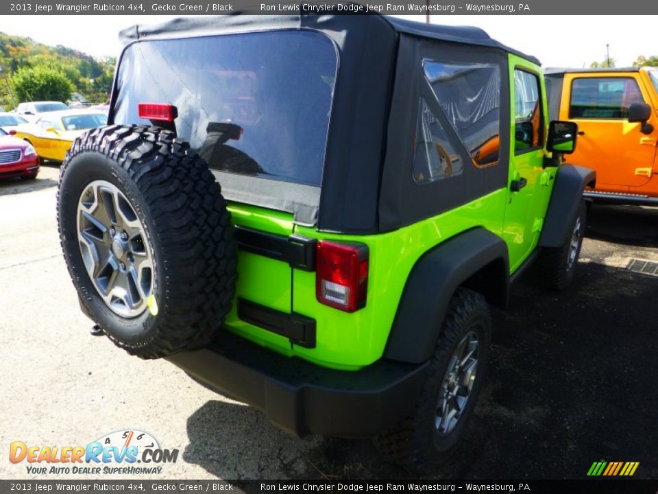 2013 Jeep Wrangler Rubicon 4x4 Gecko Green / Black Photo #5