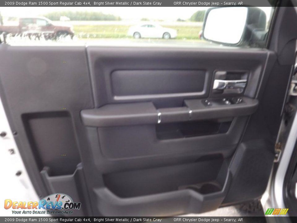 2009 Dodge Ram 1500 Sport Regular Cab 4x4 Bright Silver Metallic / Dark Slate Gray Photo #12