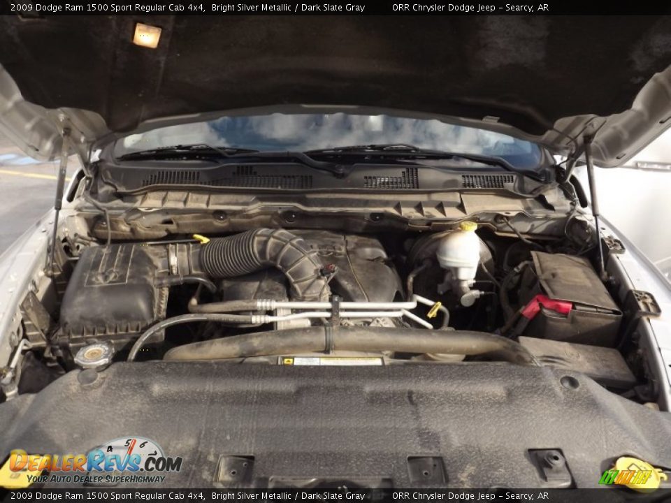 2009 Dodge Ram 1500 Sport Regular Cab 4x4 Bright Silver Metallic / Dark Slate Gray Photo #17