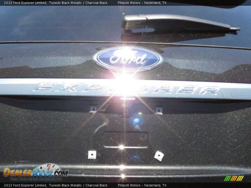 2013 Ford Explorer Limited Tuxedo Black Metallic / Charcoal Black Photo #13