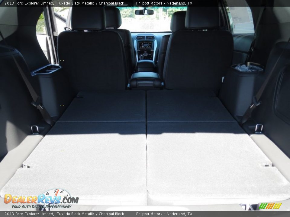 2013 Ford Explorer Limited Tuxedo Black Metallic / Charcoal Black Photo #21