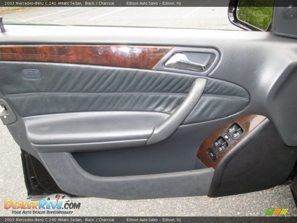 Door Panel of 2003 Mercedes-Benz C 240 4Matic Sedan Photo #26