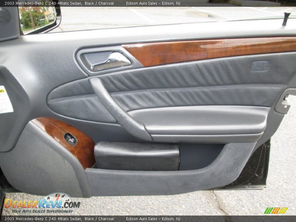 Door Panel of 2003 Mercedes-Benz C 240 4Matic Sedan Photo #27