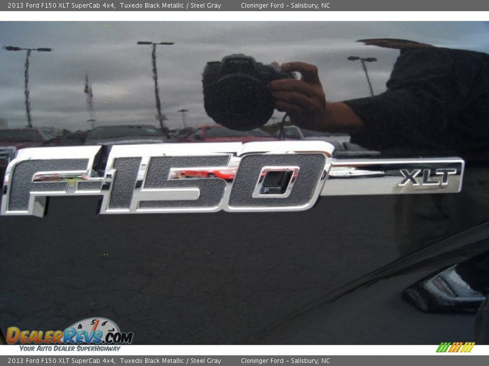 2013 Ford F150 XLT SuperCab 4x4 Tuxedo Black Metallic / Steel Gray Photo #16