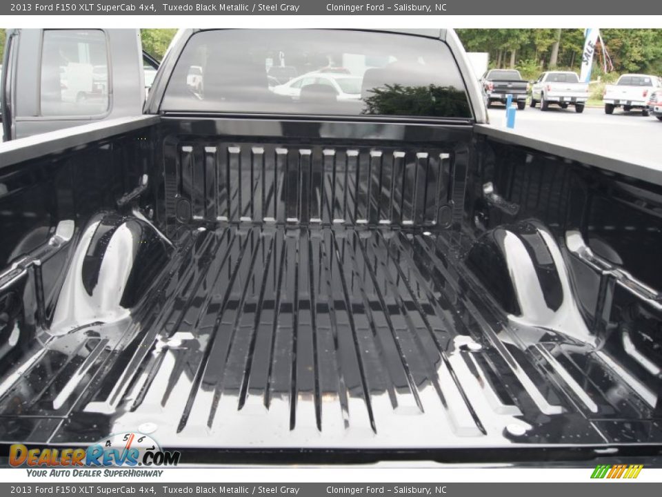 2013 Ford F150 XLT SuperCab 4x4 Trunk Photo #20