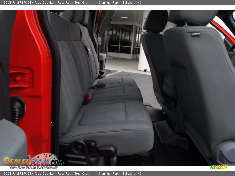 2013 Ford F150 STX SuperCab 4x4 Race Red / Steel Gray Photo #12