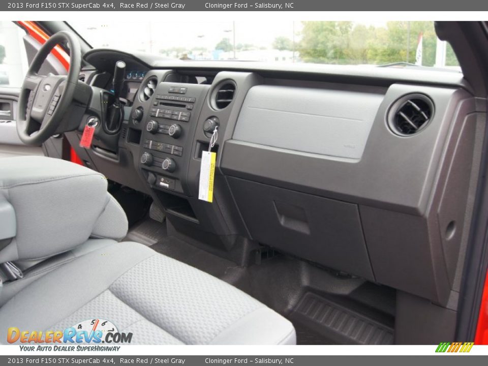 2013 Ford F150 STX SuperCab 4x4 Race Red / Steel Gray Photo #14