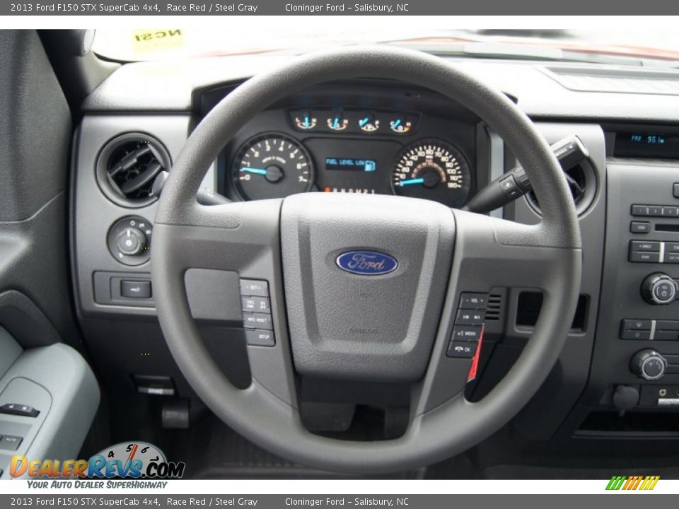 2013 Ford F150 STX SuperCab 4x4 Steering Wheel Photo #25