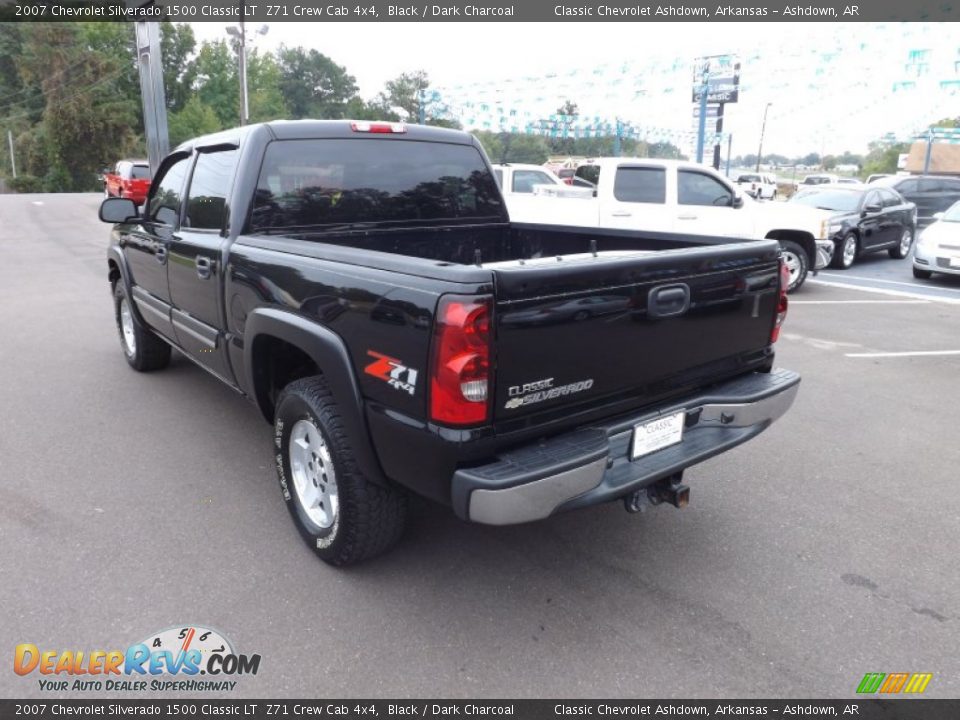 2007 Chevrolet Silverado 1500 Classic LT  Z71 Crew Cab 4x4 Black / Dark Charcoal Photo #3