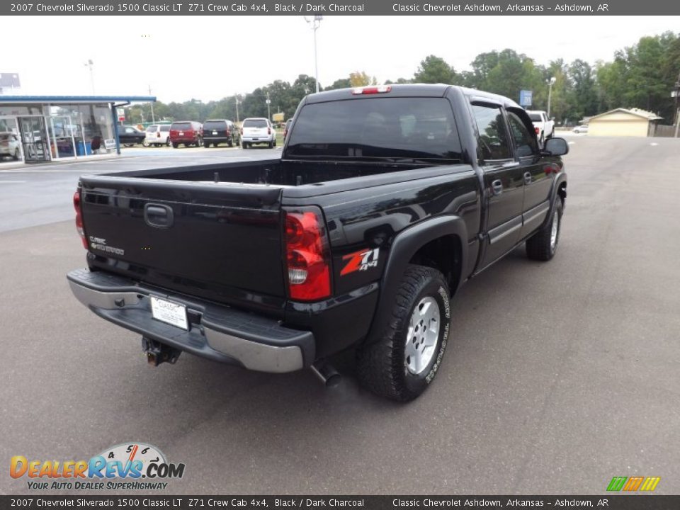 2007 Chevrolet Silverado 1500 Classic LT  Z71 Crew Cab 4x4 Black / Dark Charcoal Photo #5