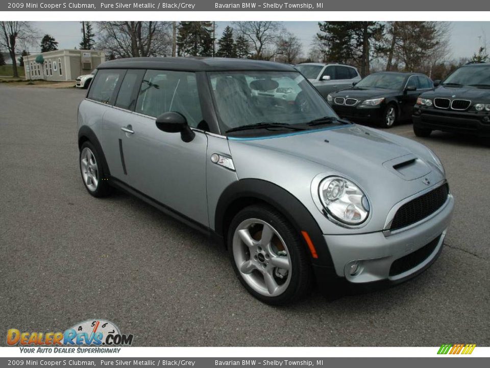 2009 Mini Cooper S Clubman Pure Silver Metallic / Black/Grey Photo #7