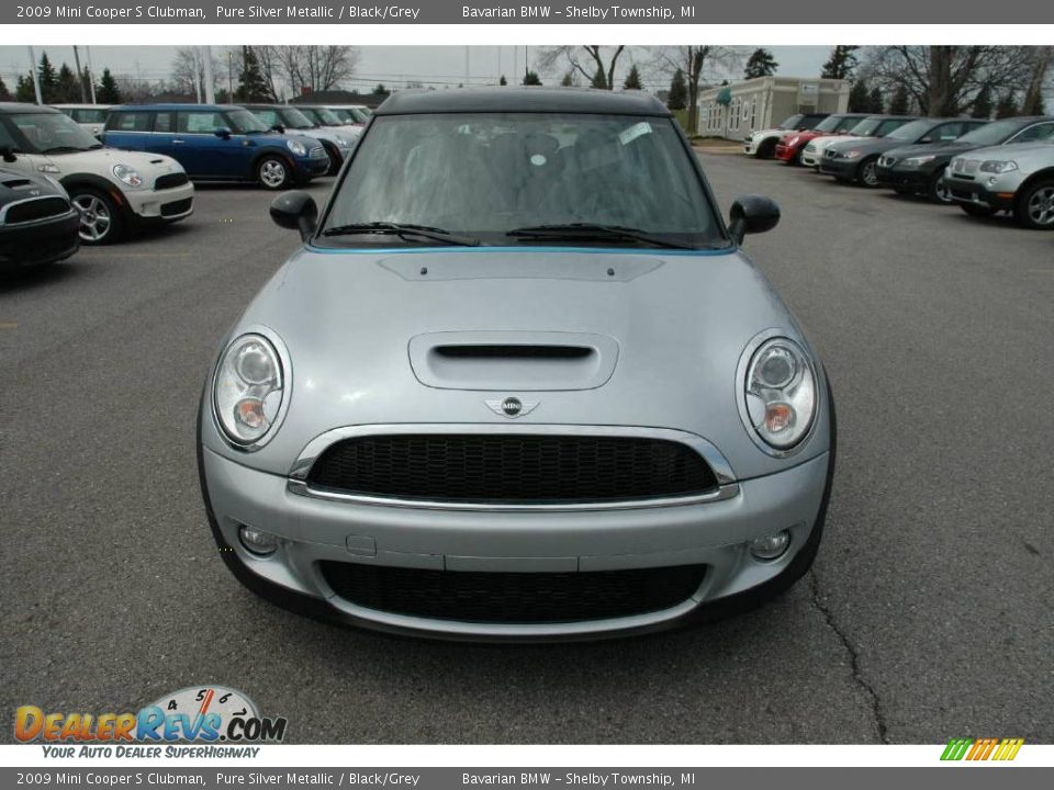 2009 Mini Cooper S Clubman Pure Silver Metallic / Black/Grey Photo #8