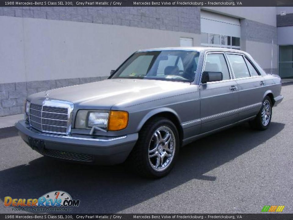 1988 Mercedes 300 sel #4