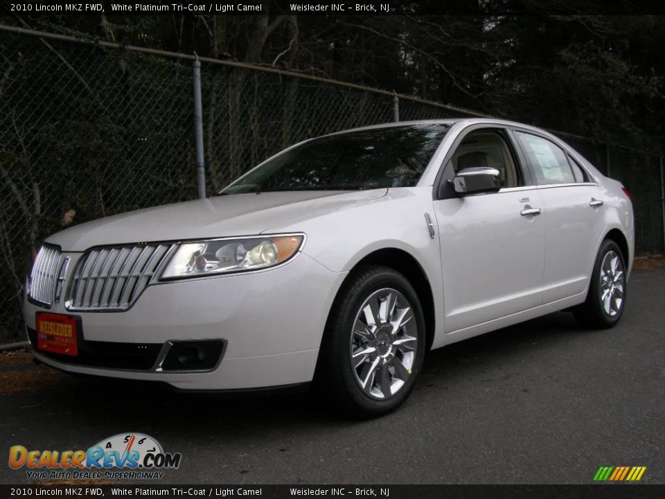 2010 Lincoln MKZ FWD White Platinum Tri-Coat / Light Camel Photo #1