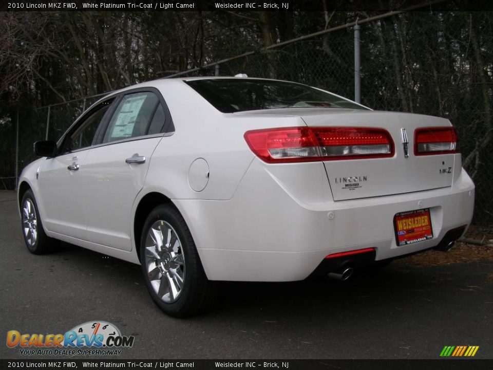 2010 Lincoln MKZ FWD White Platinum Tri-Coat / Light Camel Photo #4