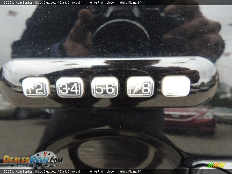 2006 Lincoln Zephyr Black Clearcoat / Dark Charcoal Photo #14