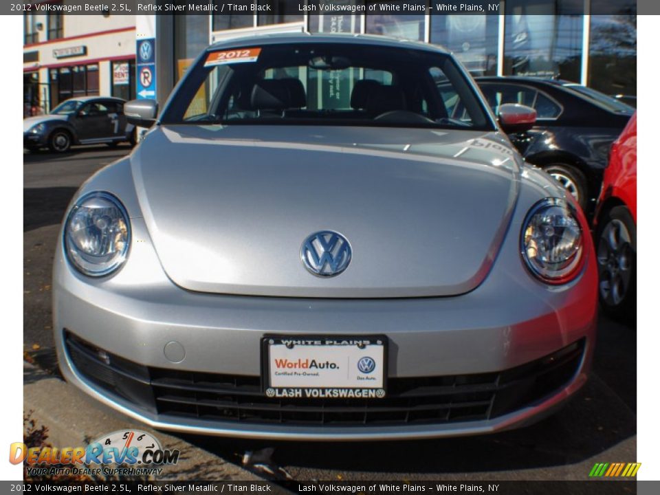 2012 Volkswagen Beetle 2.5L Reflex Silver Metallic / Titan Black Photo #2