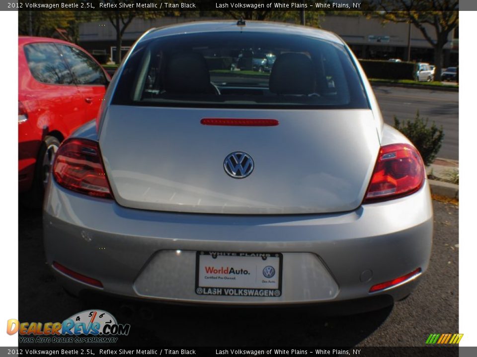 2012 Volkswagen Beetle 2.5L Reflex Silver Metallic / Titan Black Photo #4