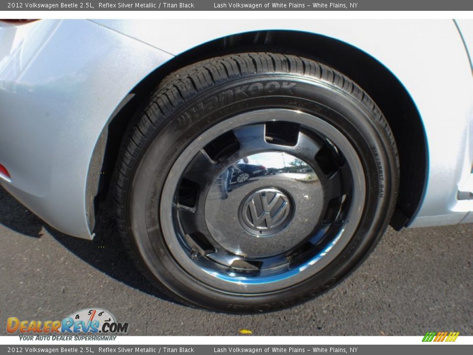 2012 Volkswagen Beetle 2.5L Reflex Silver Metallic / Titan Black Photo #7