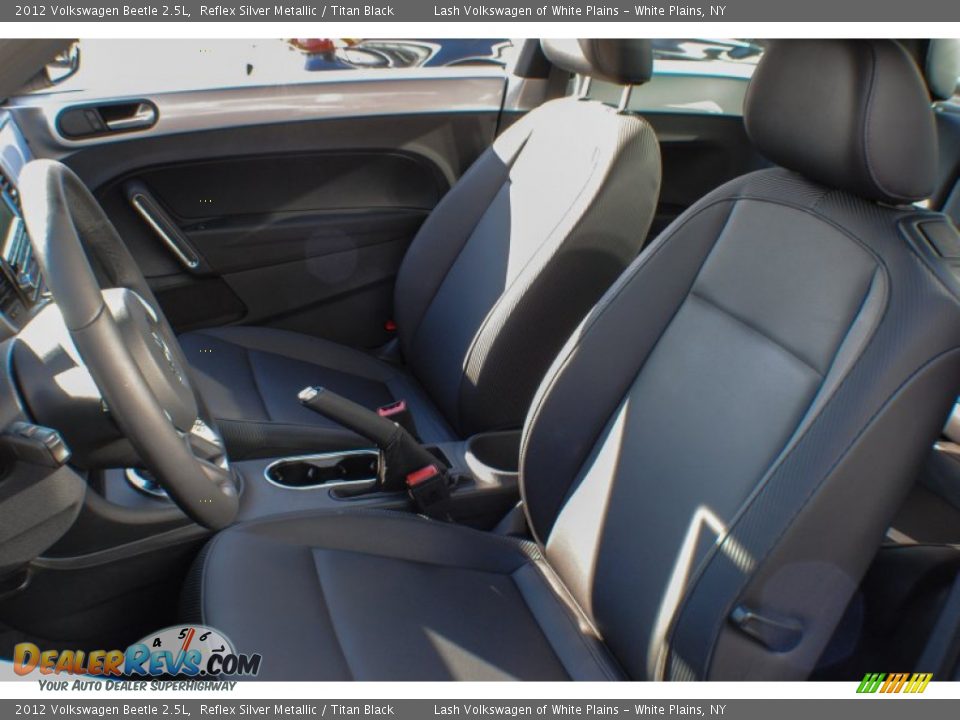 2012 Volkswagen Beetle 2.5L Reflex Silver Metallic / Titan Black Photo #11