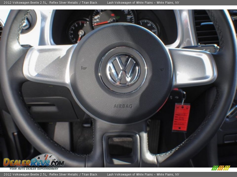 2012 Volkswagen Beetle 2.5L Reflex Silver Metallic / Titan Black Photo #14