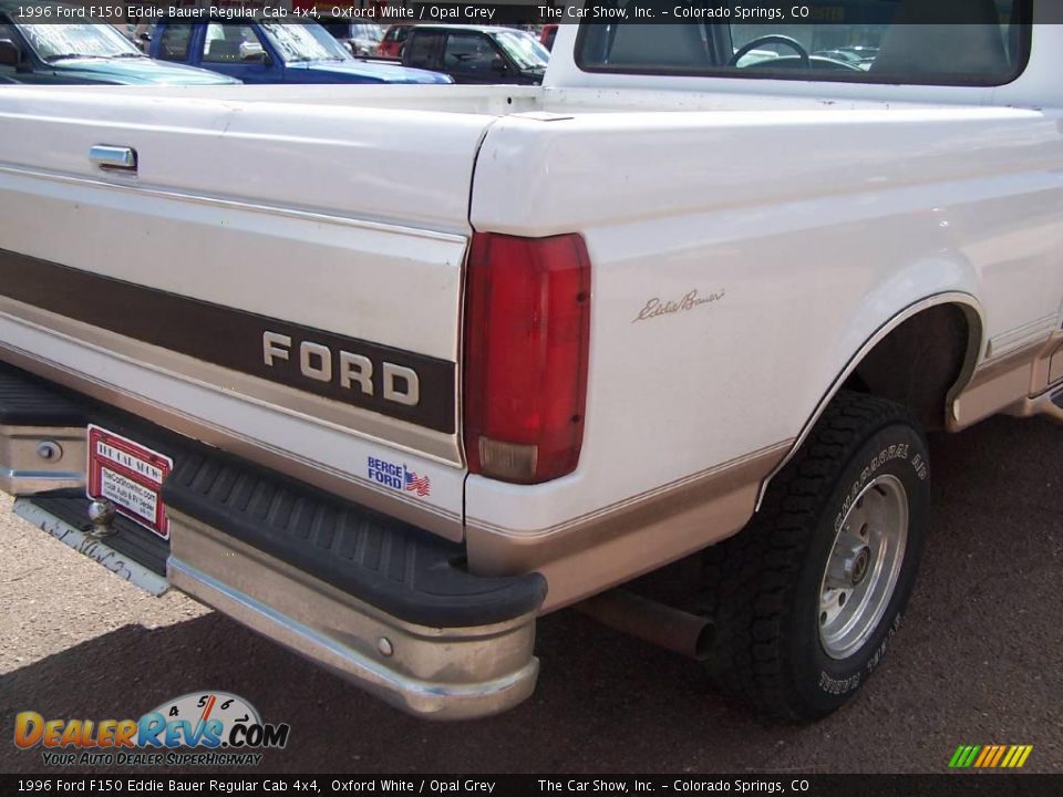 1996 Ford F150 Eddie Bauer Regular Cab 4x4 Oxford White / Opal Grey Photo #14