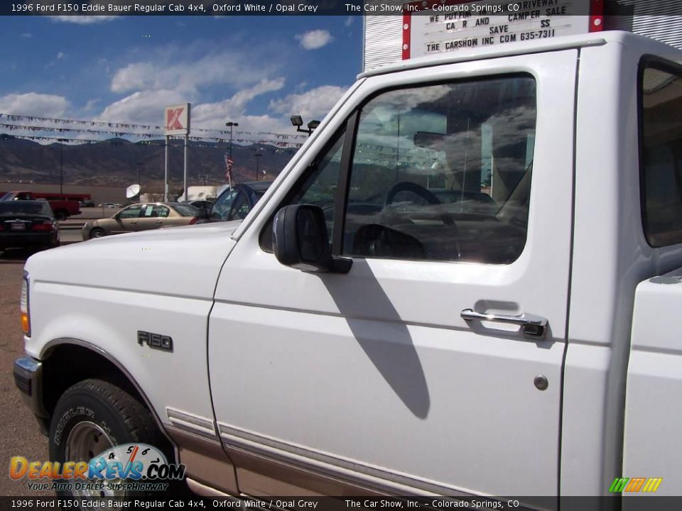 1996 Ford F150 Eddie Bauer Regular Cab 4x4 Oxford White / Opal Grey Photo #16