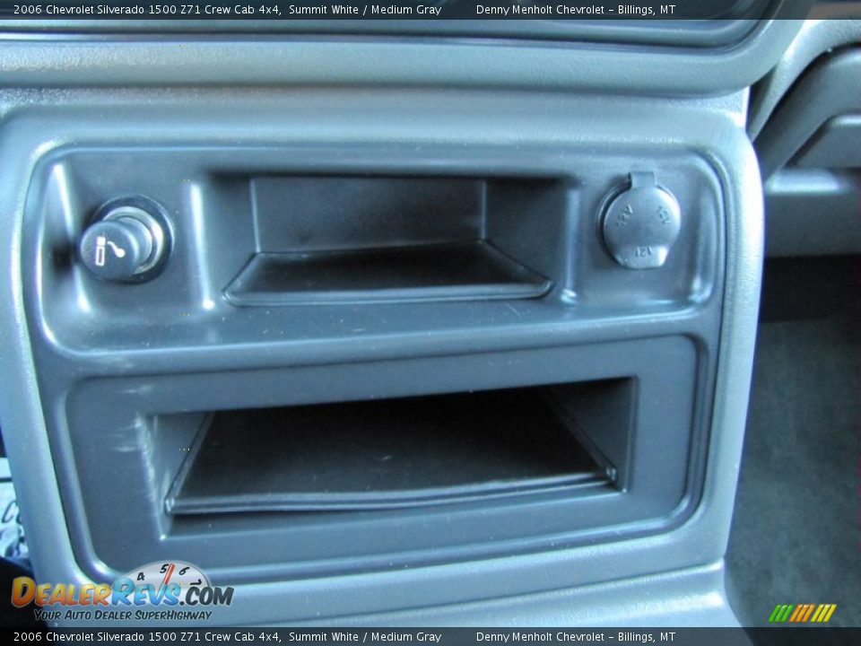 2006 Chevrolet Silverado 1500 Z71 Crew Cab 4x4 Summit White / Medium Gray Photo #24