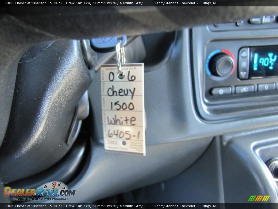 2006 Chevrolet Silverado 1500 Z71 Crew Cab 4x4 Summit White / Medium Gray Photo #29