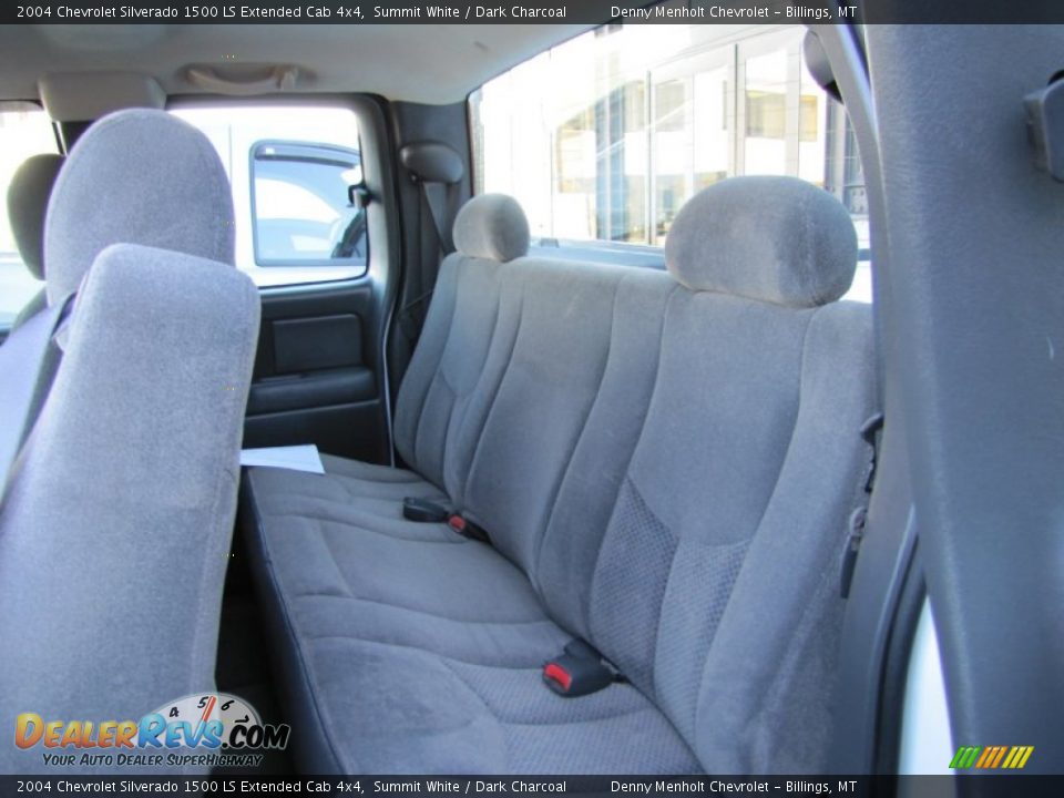 2004 Chevrolet Silverado 1500 LS Extended Cab 4x4 Summit White / Dark Charcoal Photo #11