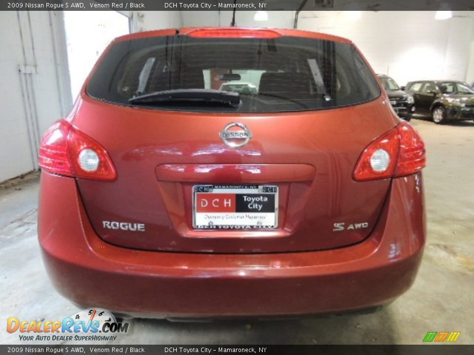 2009 Nissan Rogue S AWD Venom Red / Black Photo #7