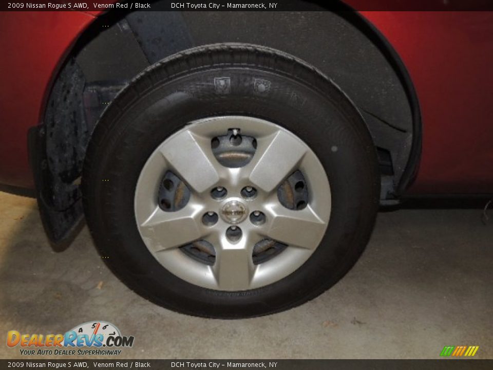2009 Nissan Rogue S AWD Venom Red / Black Photo #12