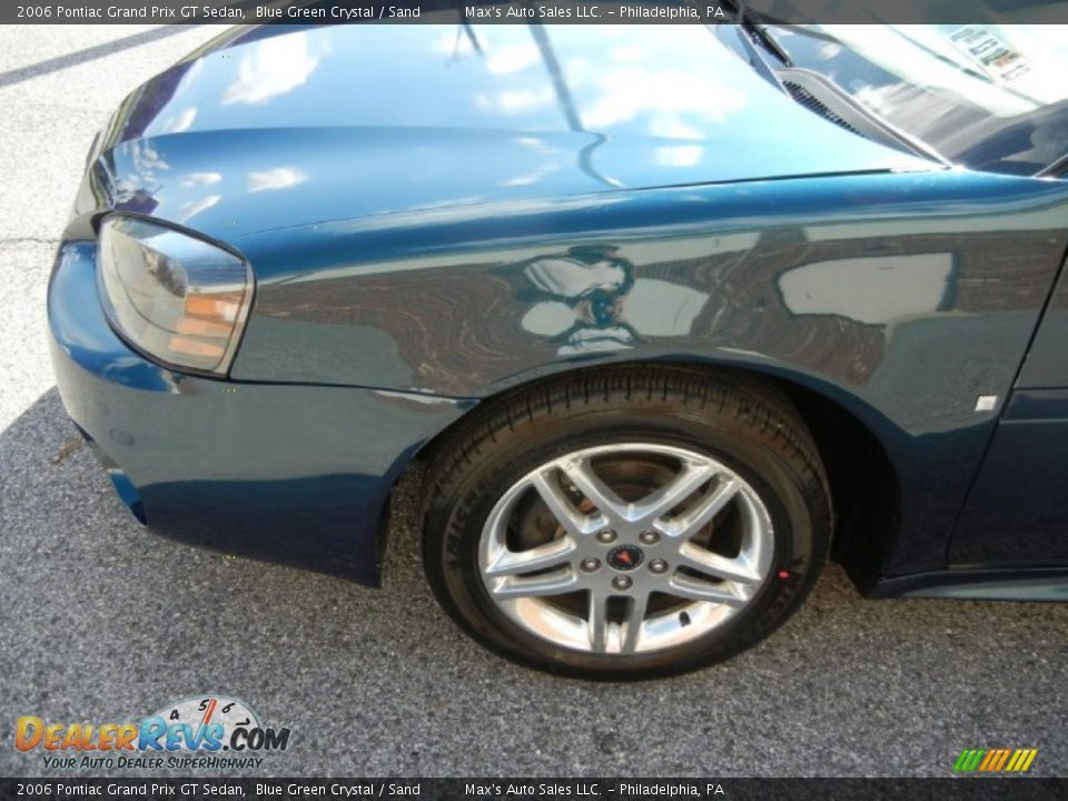 2006 Pontiac Grand Prix GT Sedan Blue Green Crystal / Sand Photo #21