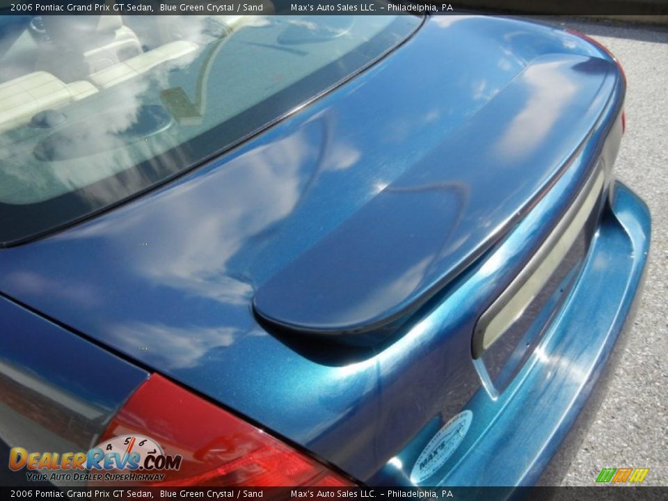 2006 Pontiac Grand Prix GT Sedan Blue Green Crystal / Sand Photo #28