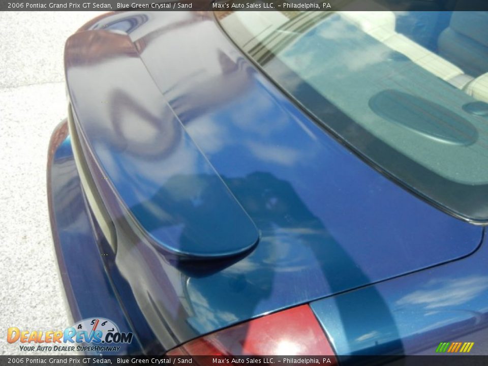2006 Pontiac Grand Prix GT Sedan Blue Green Crystal / Sand Photo #31