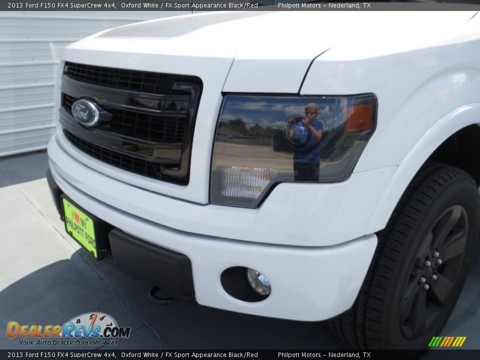 2013 Ford F150 FX4 SuperCrew 4x4 Oxford White / FX Sport Appearance Black/Red Photo #9