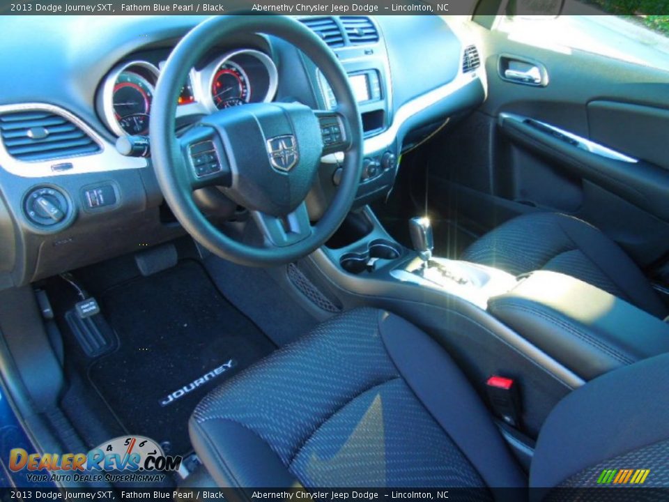 Black Interior - 2013 Dodge Journey SXT Photo #29