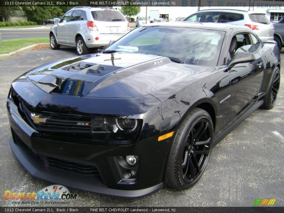 Front 3/4 View of 2013 Chevrolet Camaro ZL1 Photo #1