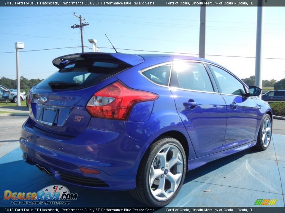 2013 Ford Focus ST Hatchback Performance Blue / ST Performance Blue Recaro Seats Photo #3