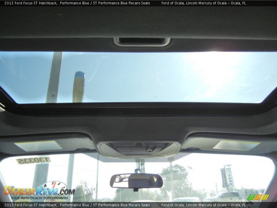 2013 Ford Focus ST Hatchback Performance Blue / ST Performance Blue Recaro Seats Photo #7