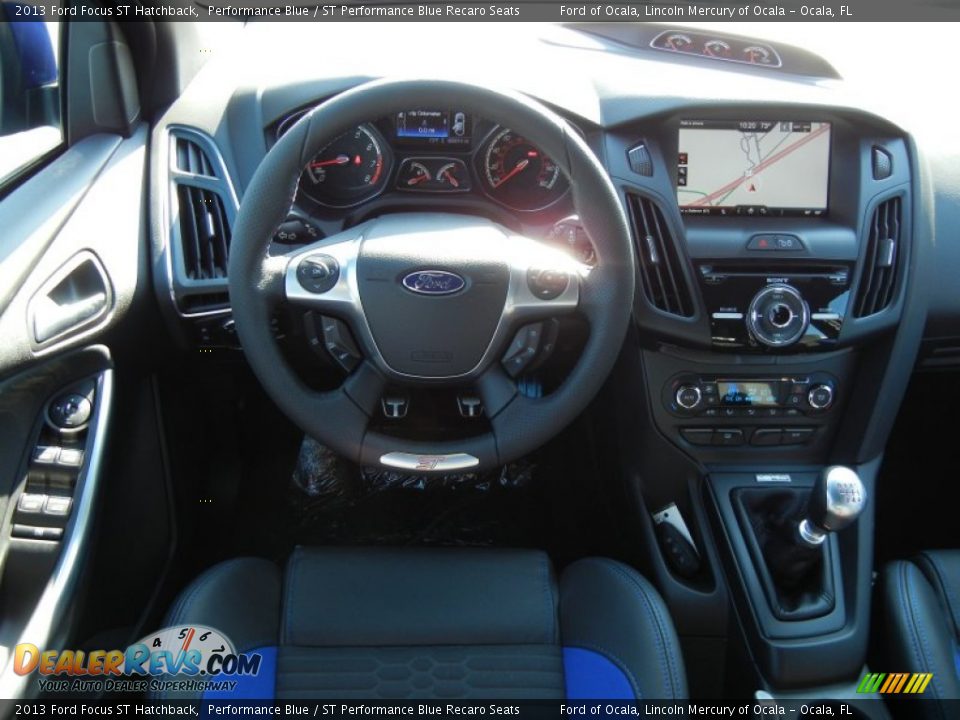 2013 Ford Focus ST Hatchback Performance Blue / ST Performance Blue Recaro Seats Photo #8