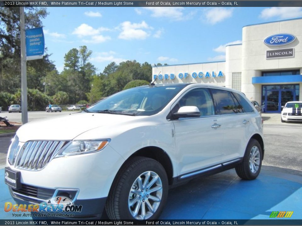 2013 Lincoln MKX FWD White Platinum Tri-Coat / Medium Light Stone Photo #1