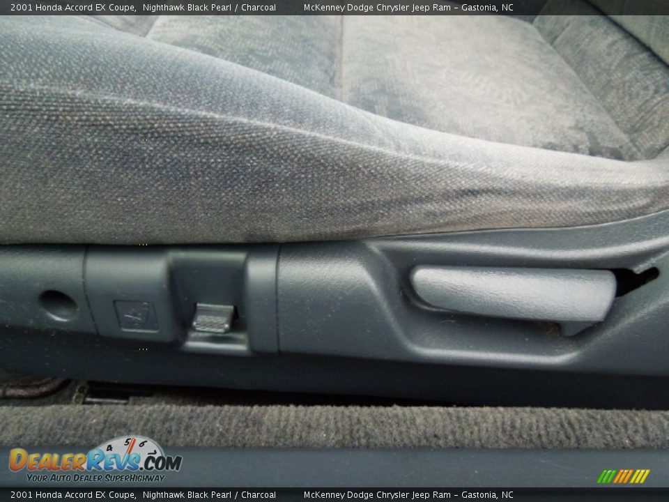 2001 Honda Accord EX Coupe Nighthawk Black Pearl / Charcoal Photo #9
